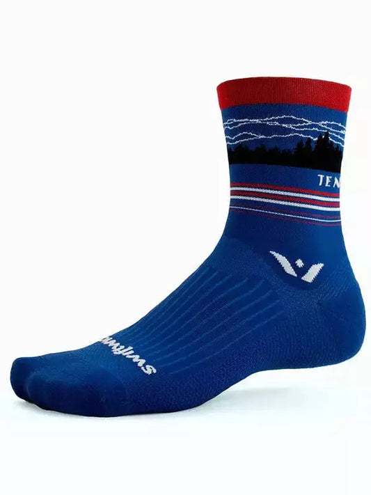 Swiftwick VISION-FIVE CREW SOCKS TRIBUTE USA